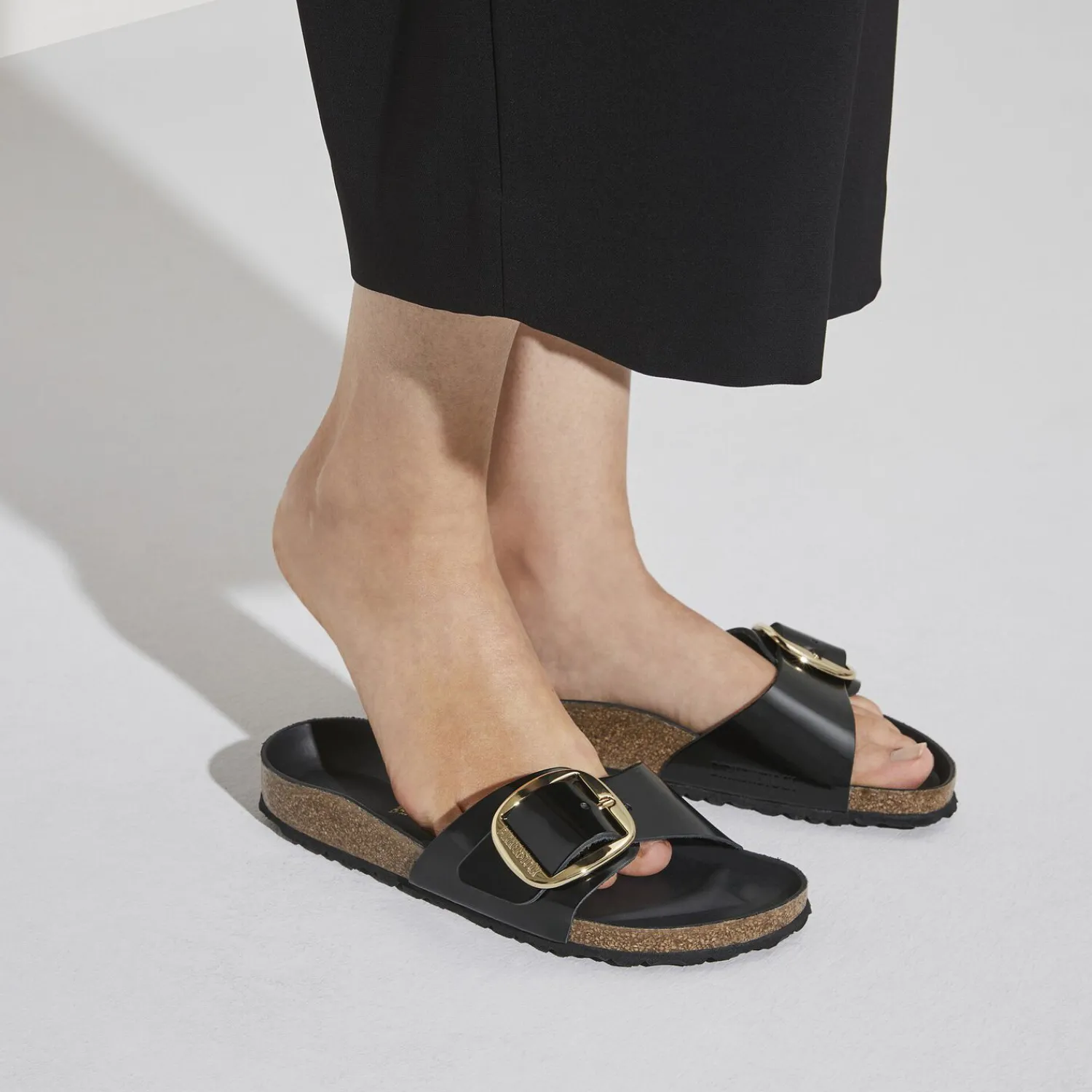 Shop Madrid Big Buckle Donna Un Cinturino